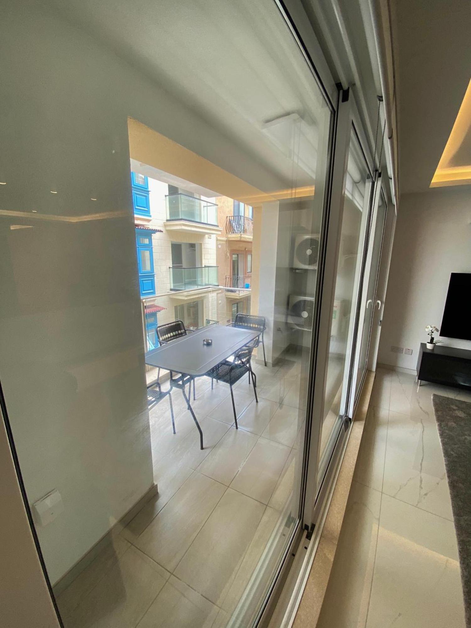 Tigne Sliema Three Bedrooms Apartment Exteriér fotografie